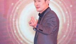 三只羊最新爆料新闻视频,揭秘娱乐圈惊人内幕！