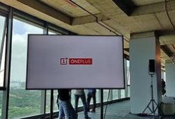 一加电视印度爆料视频,惊艳设计与强大性能，引领智能电视新潮流